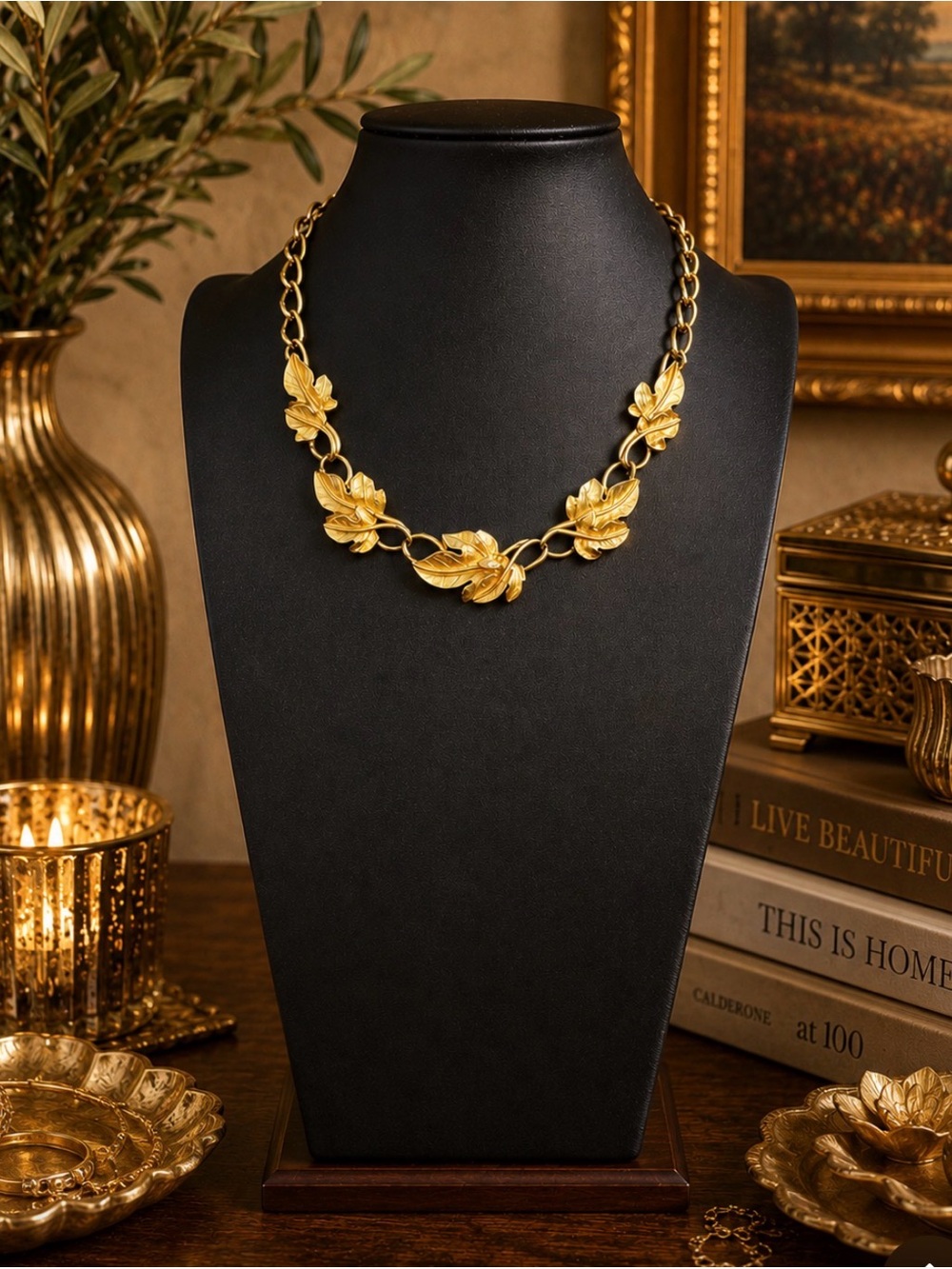 TRIFARI Vintage Kunio Matsumoto Gold-tone Ivy Leaf Collar Necklace